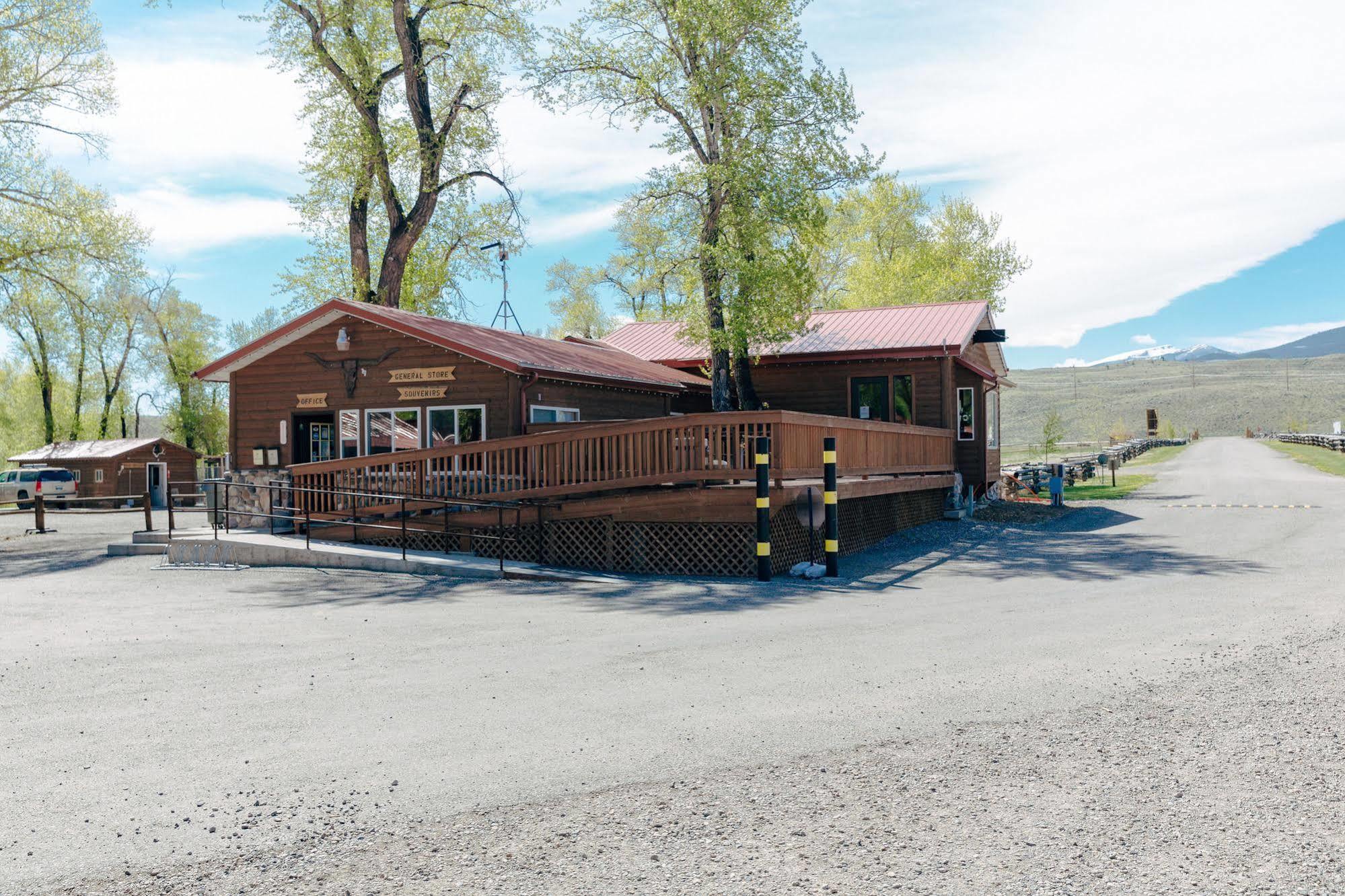 دوبويس The Longhorn Ranch Resort Lodge & Rv Park المظهر الخارجي الصورة